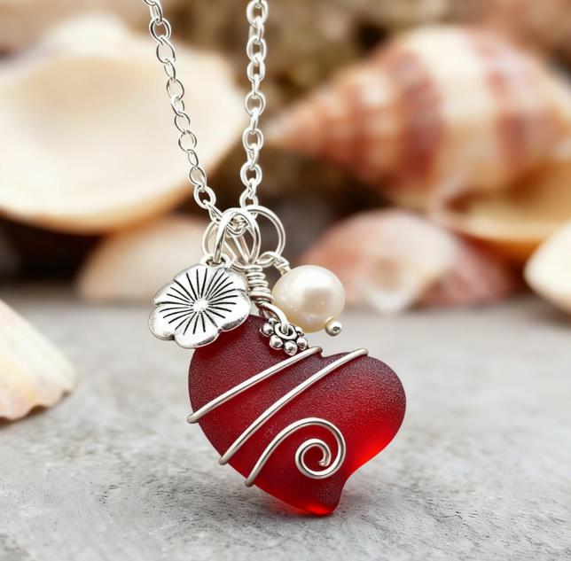 💖Handcrafted Heart Sea Glass Necklace
